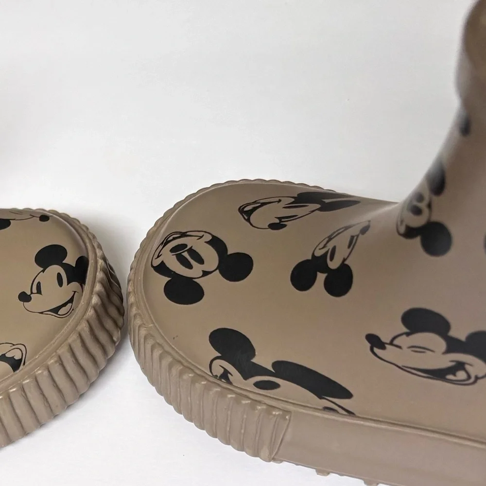 H&M Disney Mickey Mouse © Graphic Motif Rubberized Waterproof Rain Boots